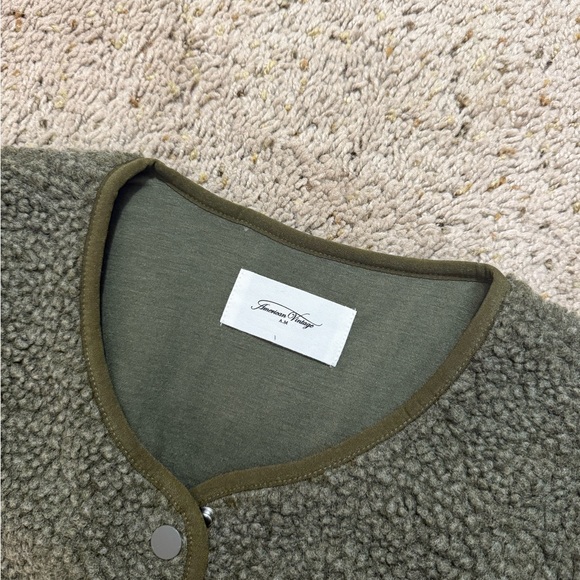 NWOT AMERICAN VINTAGE hoktown fleece sherpa vest M/L - Picture 3 of 7